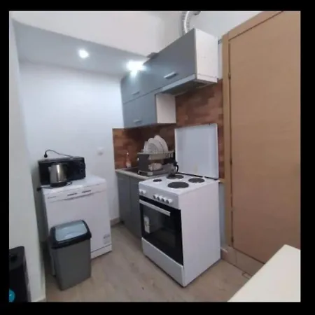 Apartment 2 Bedroom Heart Center